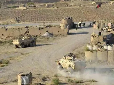 В Афганістані таліби атакували військову базу: десятки загиблих