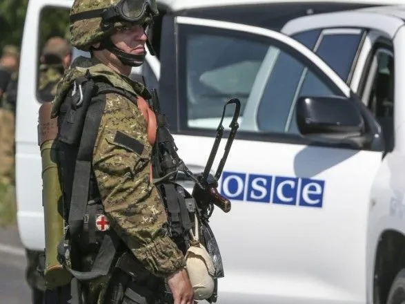 В ОБСЄ розповіли про накопичення бойовиками важкого озброєння з РФ