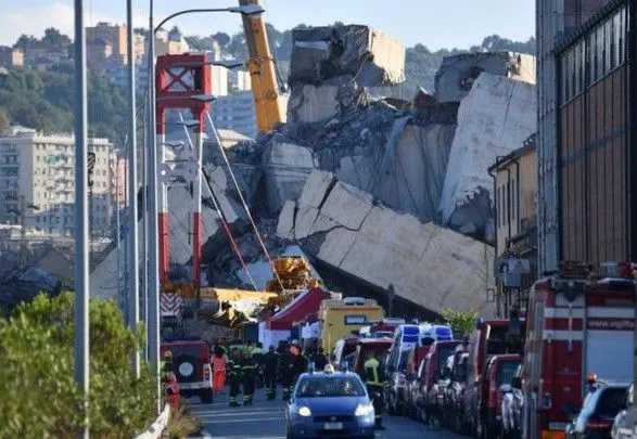 Поліція уточнила кількість загиблих внаслідок обвалу мосту в Генуї