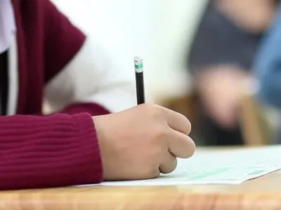 ЗНО-2018: іспит з української мови краще здали дівчата