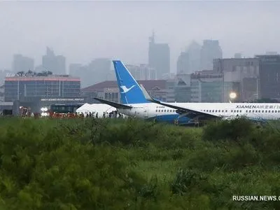 В аэропорту Филиппин экстренно сел пассажирский самолет