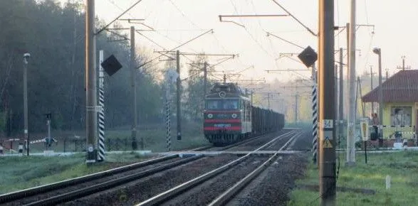 Под Киевом из-за ДТП почти на час опоздали поезда