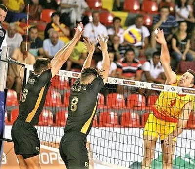 Україна вирвала перемогу у Македонії у відборі на ЧЄ з волейболу