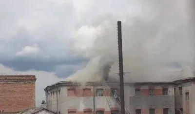 Из тюрьмы в Виннице эвакуировали около 100 человек из-за пожара