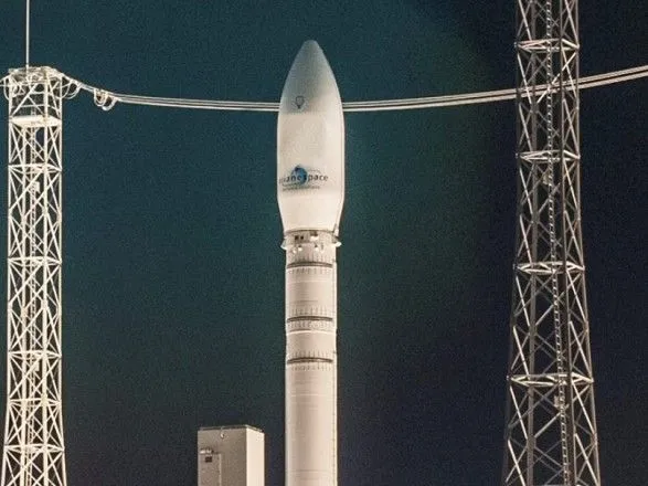 Запуск ракеты Vega со спутником для исследования климата отложили на сутки