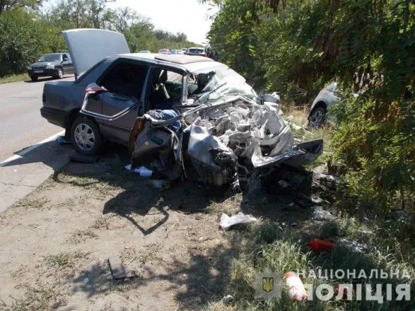 В Запорожской области не разминулись BMW и Ford: в результате аварии 5 человек в больнице