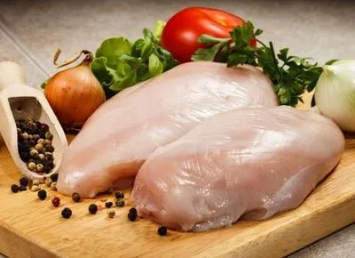 Украина вошла в тройку крупнейших поставщиков курятины в страны ЕС