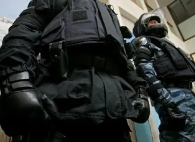 В Харькове наряды патрульных усилят бронегруппы с автоматическим оружием
