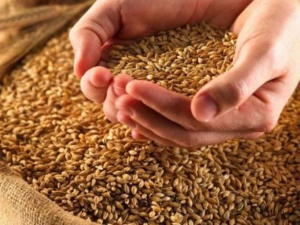 Аграрии намолотили более 34 млн тонн зерна
