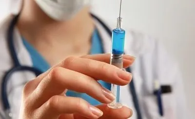 Украинские мамы разыскивают вакцины для детей в Facebook