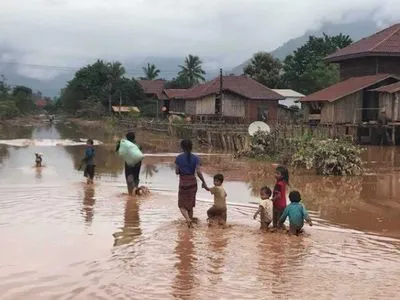 Масштабна повінь у Лаосі забрала життя 46 людей