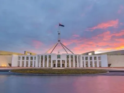 В Австралии трое министров подали в отставку и требуют этого от премьера