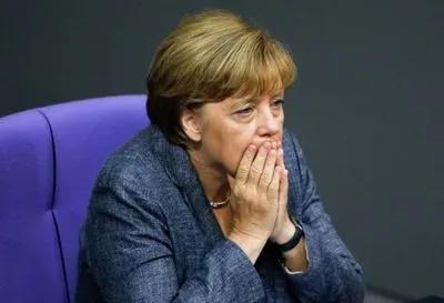 Меркель запропонувала допомогу у вирішенні Карабаського конфлікту