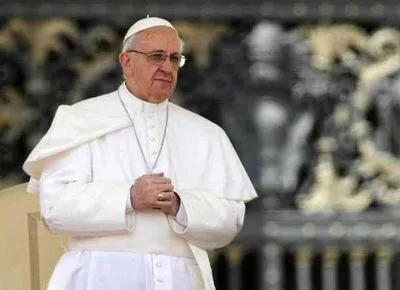 Папа римский впервые почти за 40 лет прибыл в Ирландию