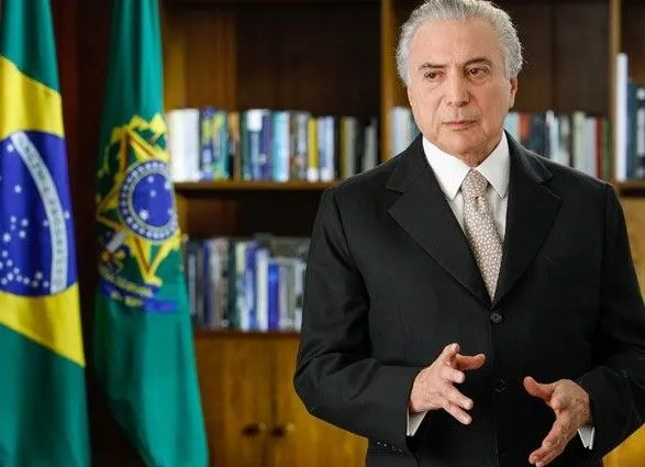 prezident-braziliyi-napraviv-viyska-na-kordon-iz-venesueloyu