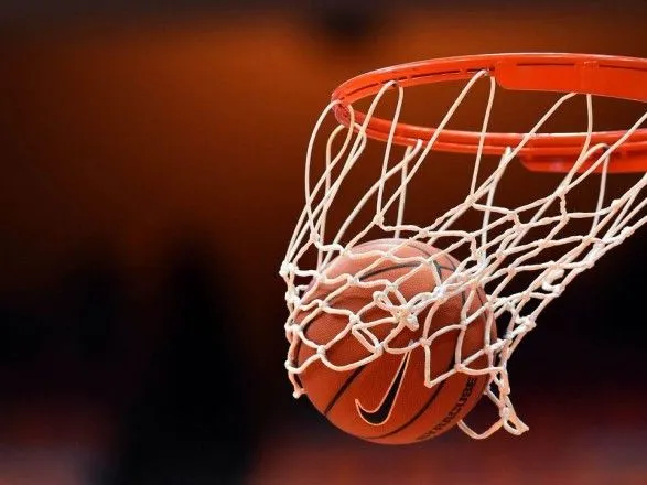 Баскетболісти НБА Лень і Михайлюк зіграють за Україну у відборі до ЧС-2019
