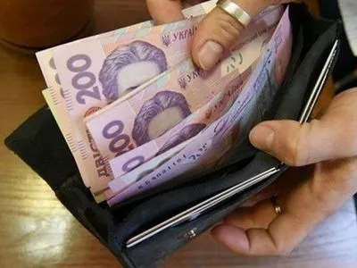 За рік реальні зарплати українців зросли майже на 15%