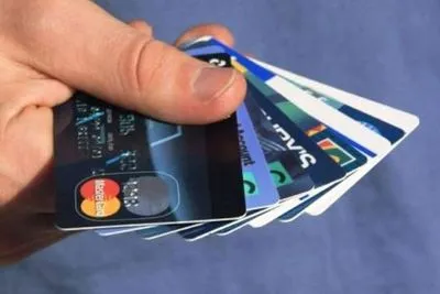 Псевдо-банкиры в Мариуполе снимали деньги с карточек граждан