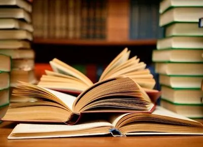 Печать школьных учебников в Украине увеличат в 2,5 раза