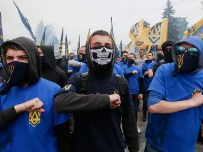 Bellingcat заявила, що українські ультраправі проходили вишкіл на базі в Польщі