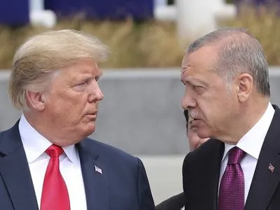 Трамп заявил, что разочарован Эрдоганом из-за ситуации с пастором Брансоном