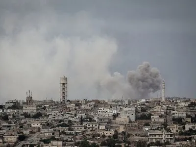 Al Jazeera: цілями ударів під Дамаском були військові склади і дослідницький центр