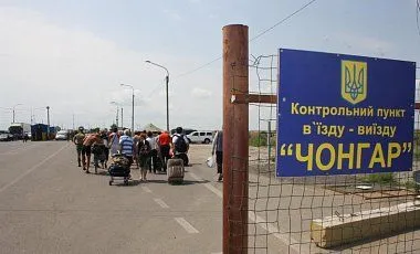 Оккупационные службы создают искусственные очереди на админгранице с Крымом - ГПСУ