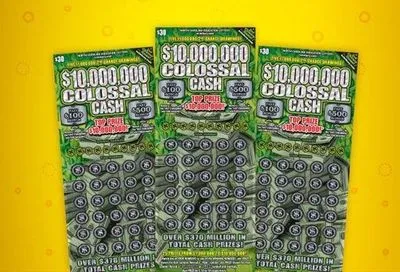 Американка випадково виграла 1 млн дол. у лотерею