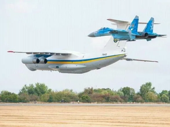 Украинский военный третий раз победил на международном авиапоказе в Чехии