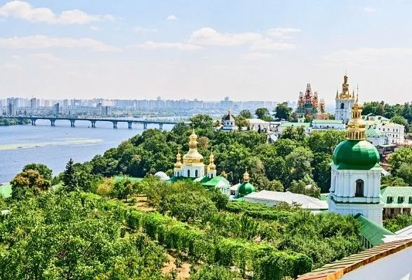 Літо в Києві стало одним з найтепліших за історію спостережень