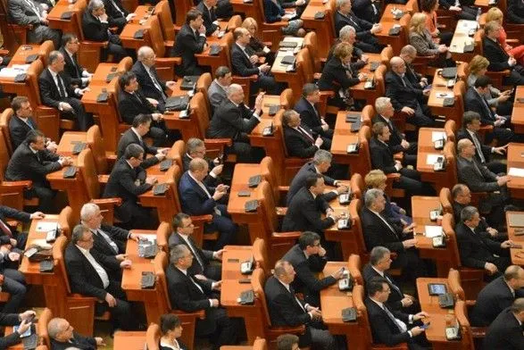 У парламенті Румунії ввели обмеження для роботи журналістів