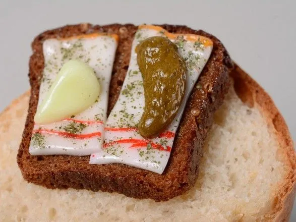 Бутерброд с салом стал для украинцев роскошью - эксперт