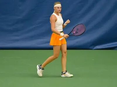 Теннисистка Ястремская попала в четвертьфинал соревнований в Чикаго