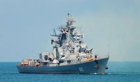 Російські військові відпрацювали знищення кораблів і літаків "противника" біля Криму