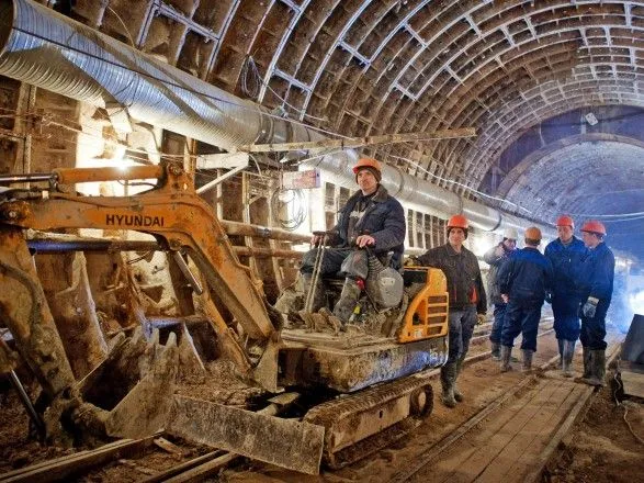 Тендер з будівництва метро на Виноградар скасували
