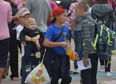 Химвыбросы в Крыму: к херсонским медикам обратились 13 взрослых и 10 детей