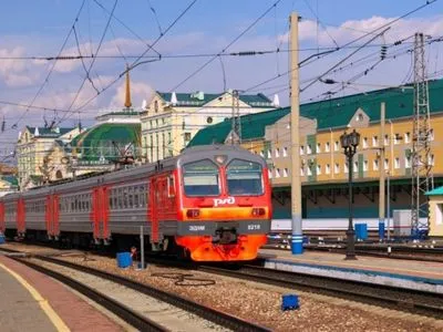 Росія забезпечила електропостачанням залізничну лінію в обхід України