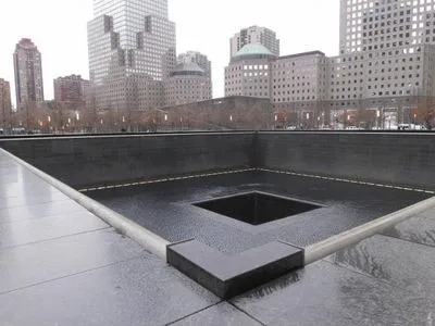 В Нью-Йорке открылась разрушенная при терактах 11 сентября станция метро