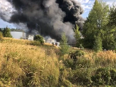 У Чехії загорівся склад із нафтопродуктами, є постраждалі