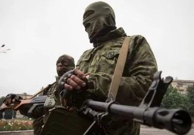 Боевики с начала суток 11 раз обстреляли позиции украинских военных