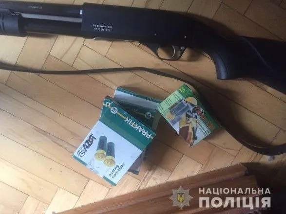 Стрелком из винтовки по молодым людям в Киеве оказалась пенсионерка