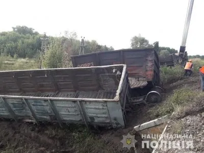Из-за аварии на железной дороге в Харьковской области пострадали четыре человека