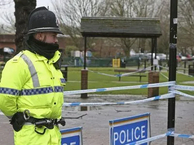 СМИ: в Англии полицейские отравились неизвестным веществом во время обыска эксперта, который давал комментарии для RT