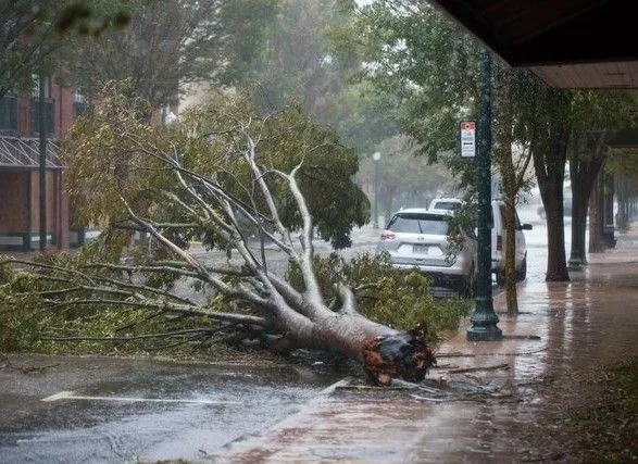 ABC: кількість жертв шторму "Флоренс" в США зросла до 11 осіб