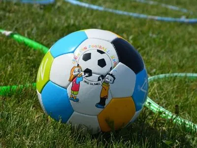 В Украине стартует новый сезон фестивалей чемпионов "Открытые уроки футбола"