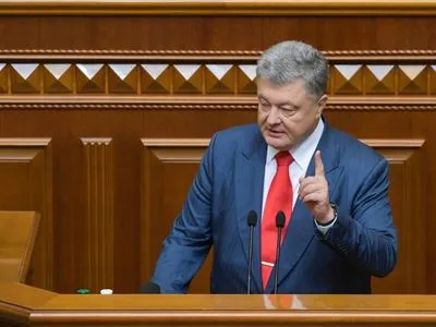 Президент розповів, коли запрацює закон про особливий порядок самоврядування на Донбасі