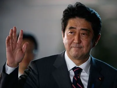 Трамп привітав Абе з переобранням на пост голови правлячої партії Японії