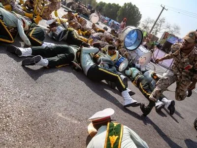 "ИГ" взяло ответственность за убийство 29 людей на параде в Иране