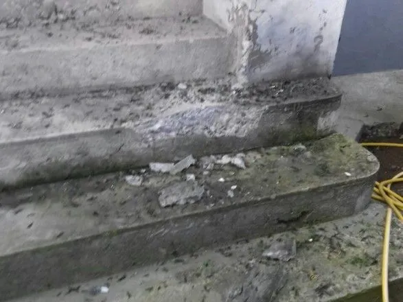Взрыв произошел во дворе депутата на Закарпатье: полиция открыла дело