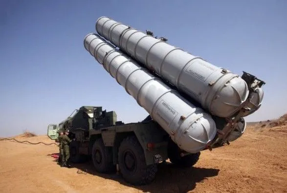 У Трампа заявили, що поставки Сирії ракетних систем С-300 стануть “значною ескалацією” Москви